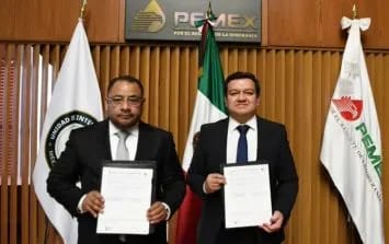 Pemex y la UIF firman un convenio para combatir el robo de hidrocarburos