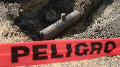 Datos de Pemex revelan que Hidalgo y Jalisco son los estados con mayor número de tomas clandestinas en el país
